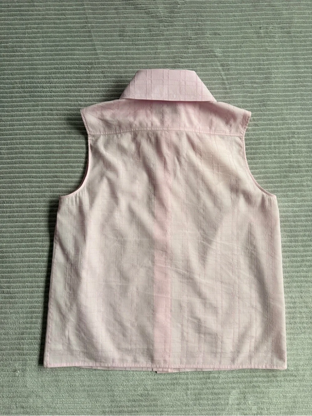 CHANEL 25c sleeveless